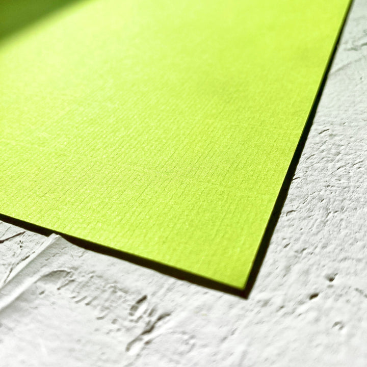 Papír Paperado 220 g/m² , limetkově zelená, formát A4 Rössler Papier