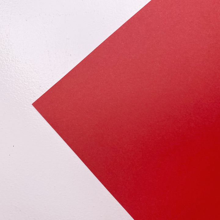 Papír Sirio Color 210 g/m² , Jahodově červená, formát A4 a jiné Fedrigoni