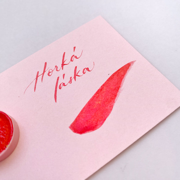 Akvarelová barva Aurora – Horká láska Ely