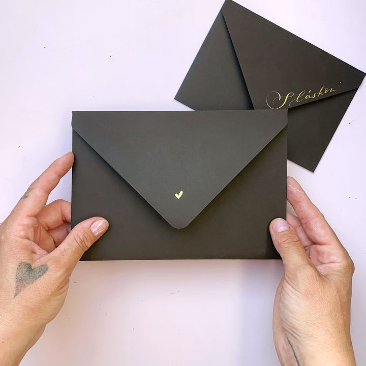 Obálka A6/B6 – čokoládová| Ručně vyráběná s možností nadepsání Ely