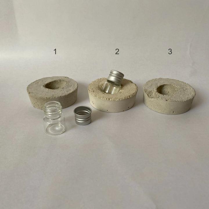 Betonový stojánek na inkoust I Ely