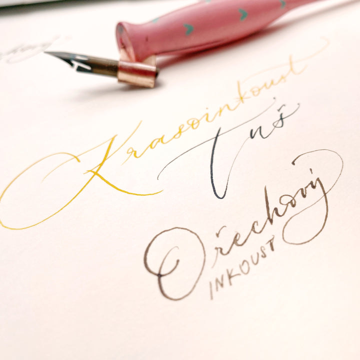 Papír Munken Pure 240g/m2, formát A4 a jiné Arctic Paper