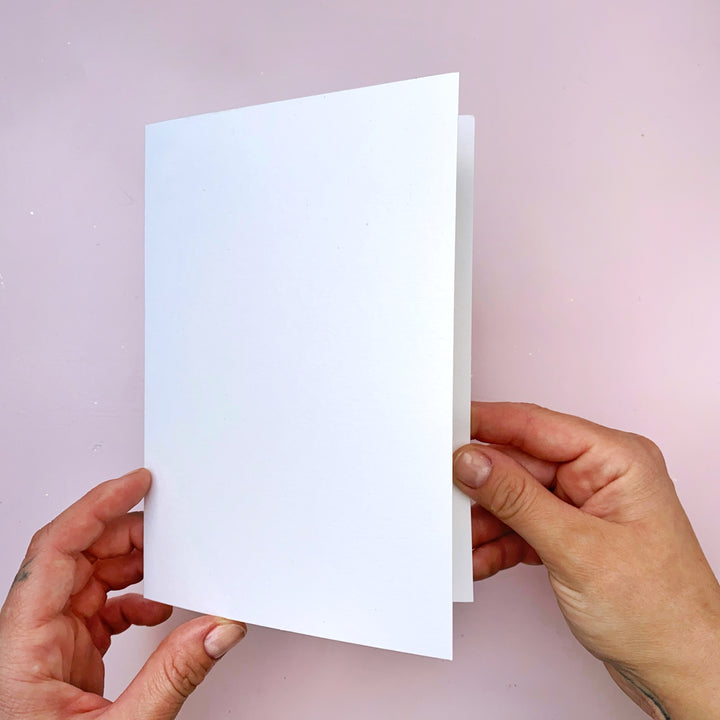 Prázdné přáníčko B6 – Bílý, hlazený papír Ely