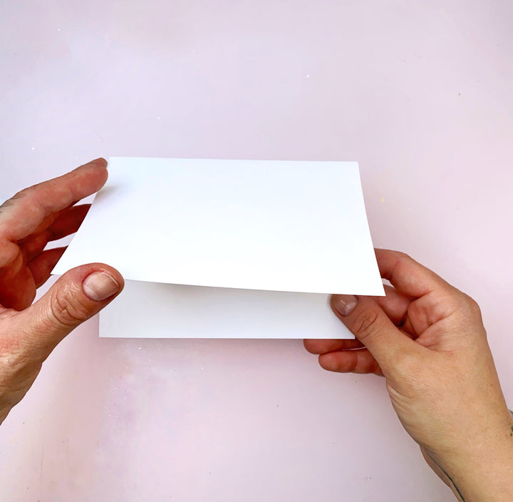 Prázdné přáníčko A6 – bílé, hlazený papír Ely