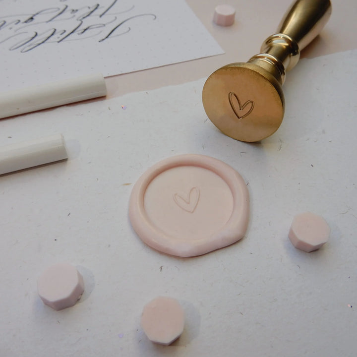 Mosazné pečetidlo – Srdííčko obrys | průměr 25 mm Krasopiska