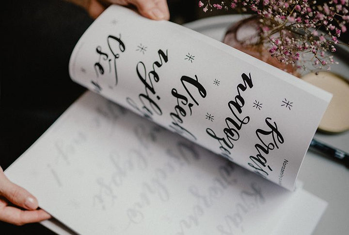 Krasopísanka - Pro začátečníky | včetně brush penu Tombow Krasopiska