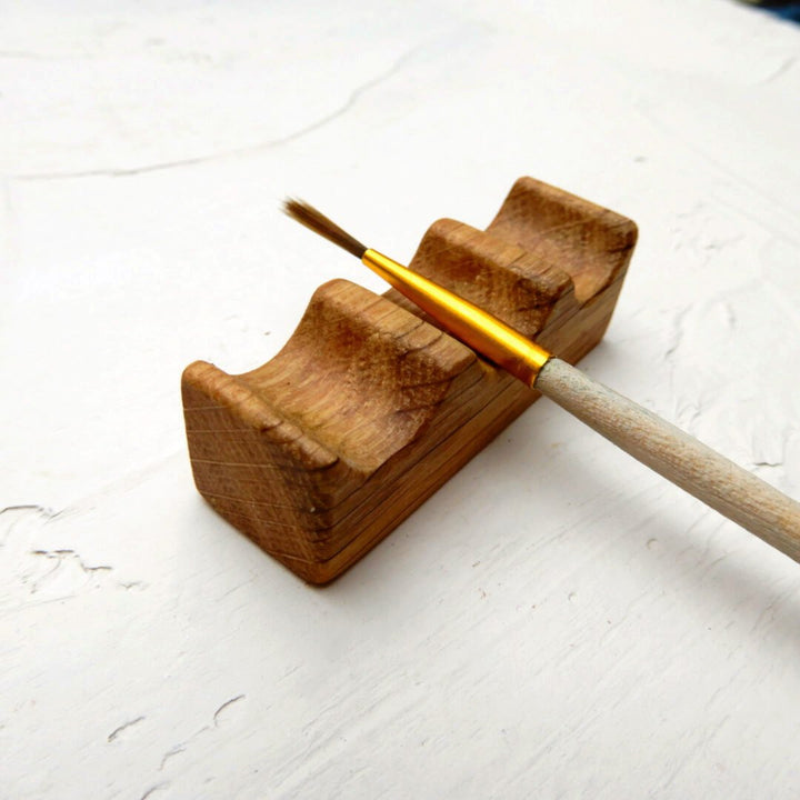 Odkládátko na štětce a pera – Čokoládka, dřevěné Vojta Maděrič