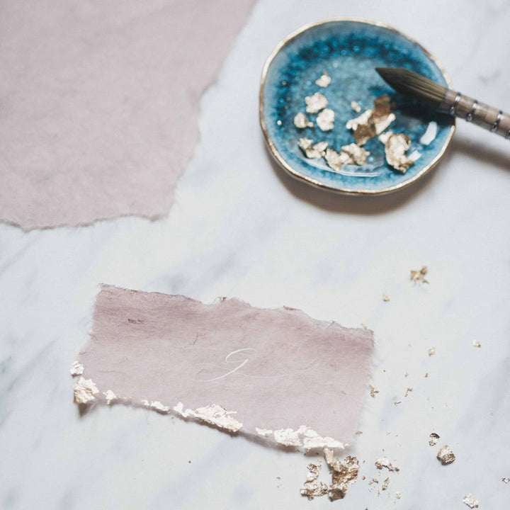 Metalické plátky na zlacení | 16 x 16 cm Ely