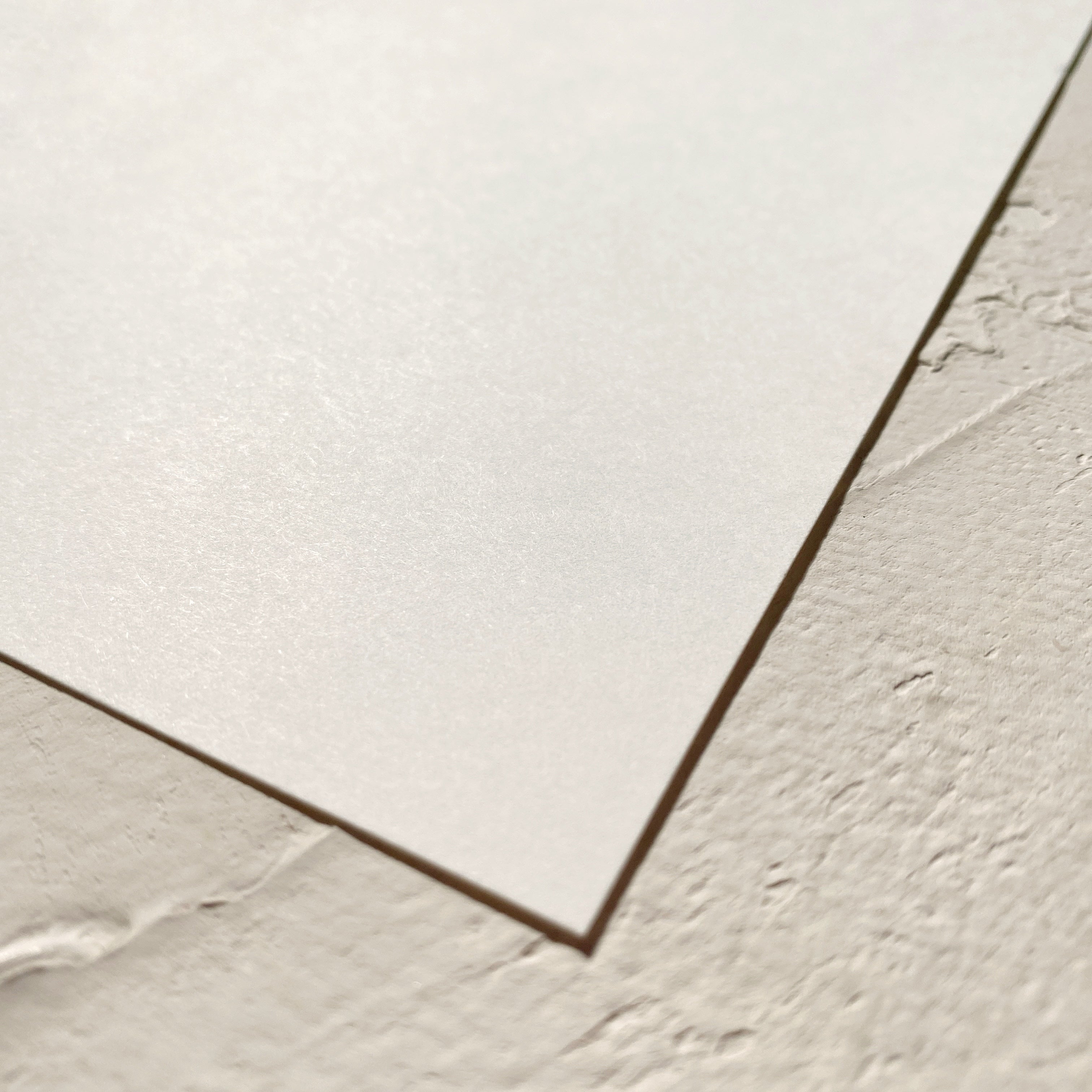 Papír Munken Pure 240g/m2, formát A4 a jiné Arctic Paper