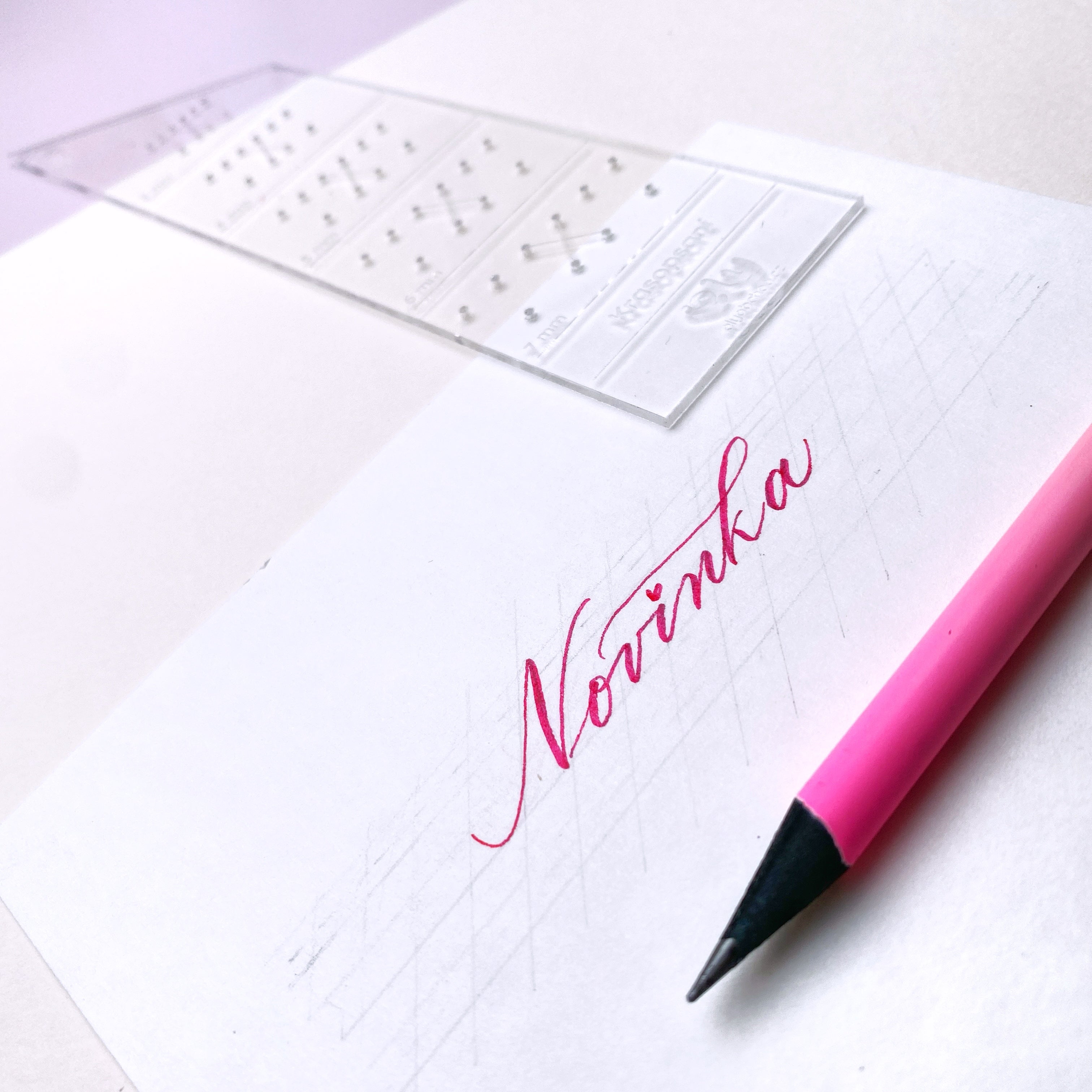 Kaligrafické pravítko na brush lettering, 3–7 mm Ely