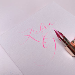 Papír SPEKTRUM 300 g/m² , baby pink, formát A4 a jiné Antalis