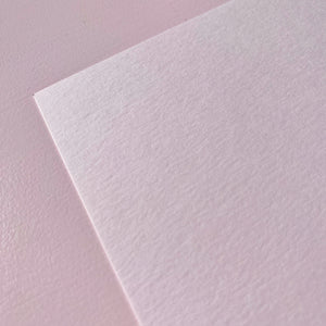 Papír SPEKTRUM 300 g/m² , baby pink, formát A4 a jiné Antalis