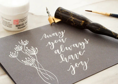 Kuretake Cartoonist Ink – bílý pigmentový inkoust 30 ml
